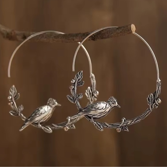 Vintage Bird Hoop Silver Earrings - Picture 1 of 5